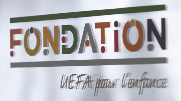 ❤️欧足联儿童基金会携三大慈善机构援助加沙儿童，提供急救康复